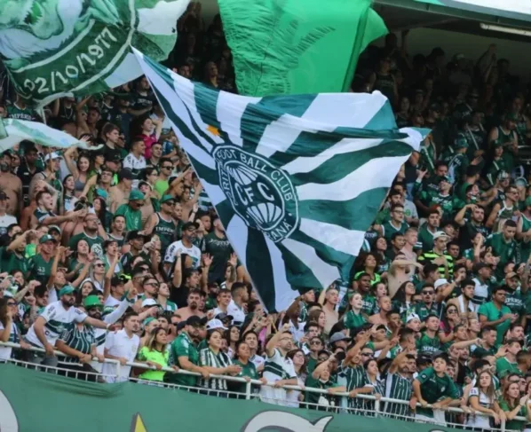 Coritiba e Vila Nova abrem Série B em duelo de tradicionais
