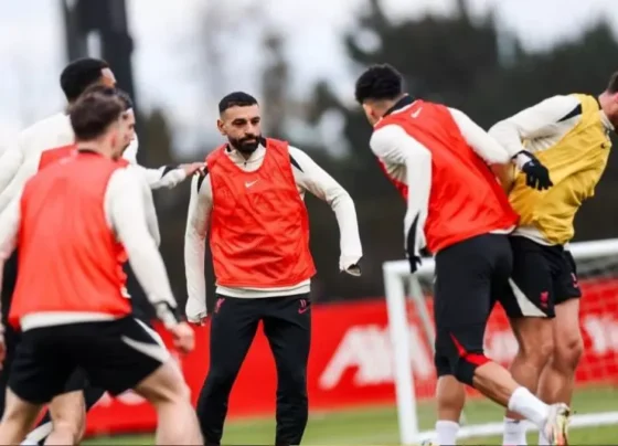 Neste domingo (6), o Fulham recebe o Liverpool no estádio Craven Cottage, em partida válida pela 31ª rodada da Premier League