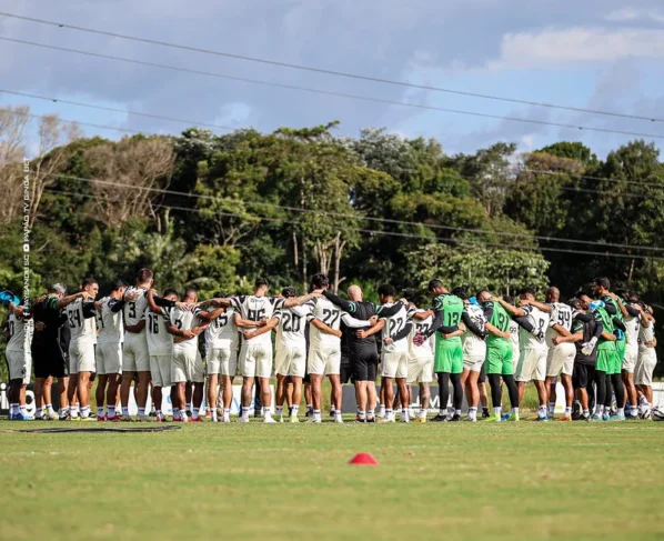 Paysandu e Chapecoense entram em campo nesta quarta-feira (16), às 20h (horário de Brasília), no Estádio Mangueirão, em Belém,