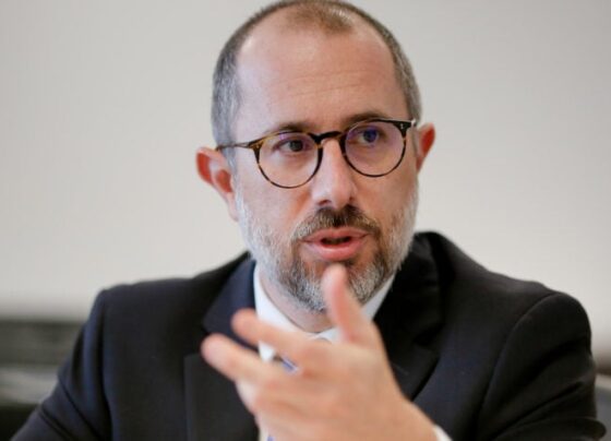 Ministro do CGU, Vinicius Marques de Carvalho, conversando