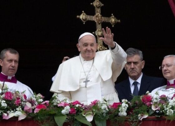 Nesta segunda-feira (21), o Vaticano confirmou o falecimento do Papa Francisco, aos 88 anos.