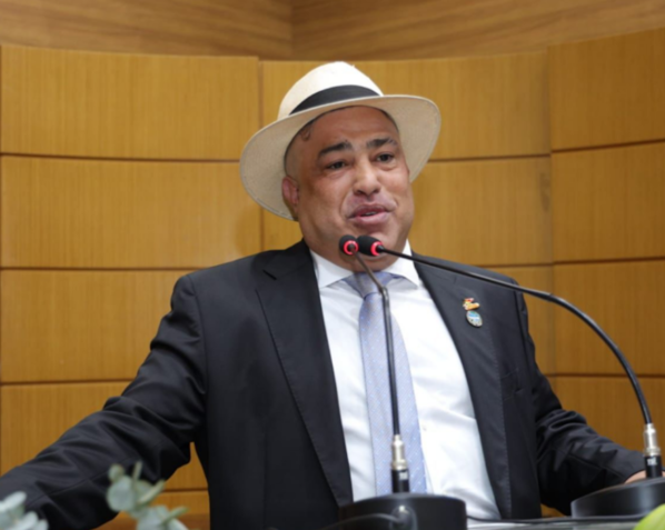 Carlos Roberto Ferreira Lopes
