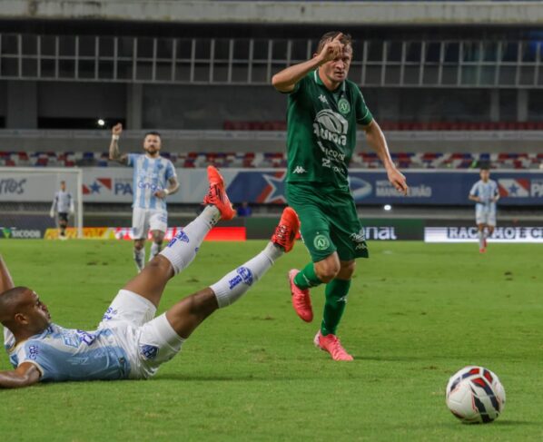 O Paysandu continua sua sina de não pontuar na Série B e amargou sua terceira derrota seguida na competição, a segunda em casa