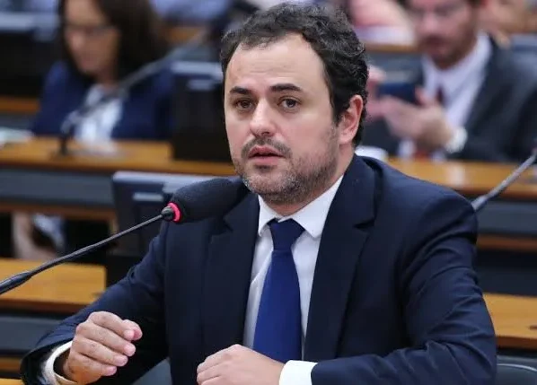 Relator vota por cassação de deputado federal do PSOL