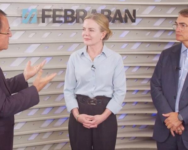 Febraban e Gleisi