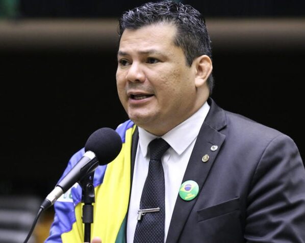 Deputado Gilvan da Federal