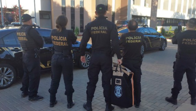 Agentes da Polícia Federal em Operação
