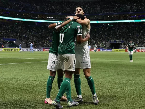 O jogador Flaco López, da SE Palmeiras, comemora seu gol contra a equipe do C Sporting Cristal, durante partida válida pela fase de grupos, da Copa Libertadores, na arena Allianz Parque. (Foto: Cesar Greco/Palmeiras/by Canon