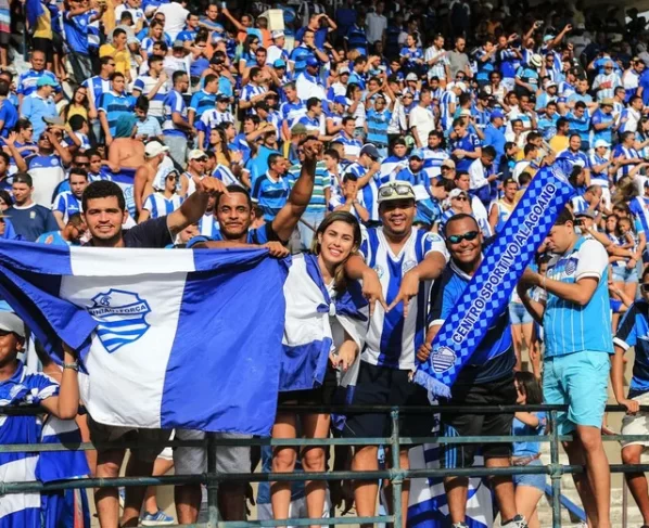 CSA e Confiança se enfrentam às 17h (horário de Brasília), no Estádio Rei Pelé, em Maceió (AL), pela 7ª rodada da Série C Foto: Divulgação