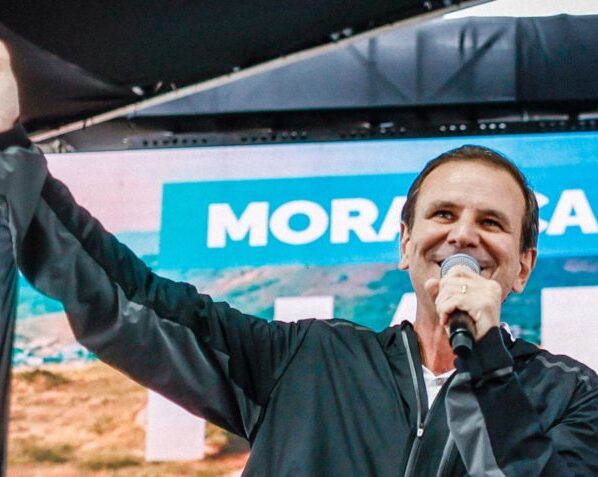 Na imagem, Eduardo Paes em evento com Lula em 30 de junho de 2024