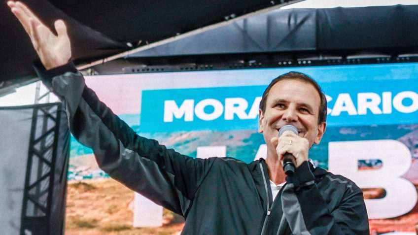 Na imagem, Eduardo Paes em evento com Lula em 30 de junho de 2024