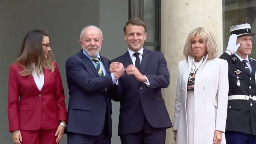 Janja, Lula, Macron e Brigitte Macron na França