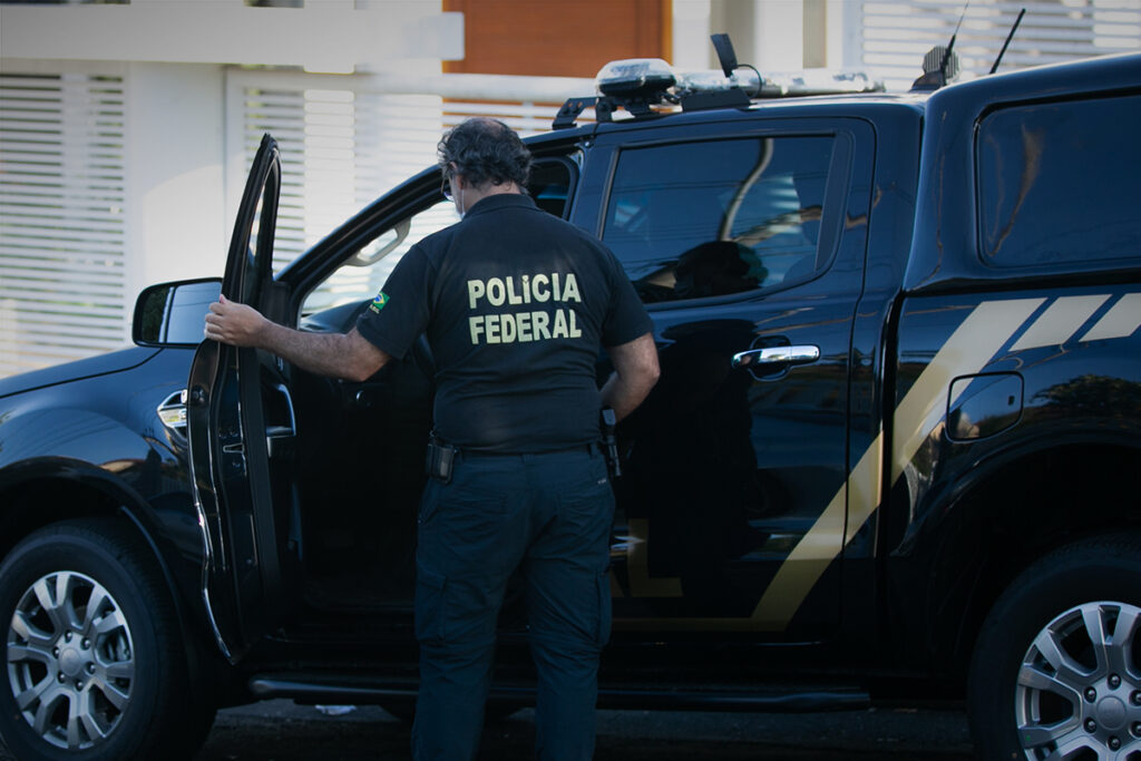 Viatura da policia federal - Agente da Policia Federal